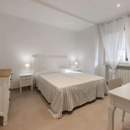 Trieste Whit Pool And Private Parking וילה *
